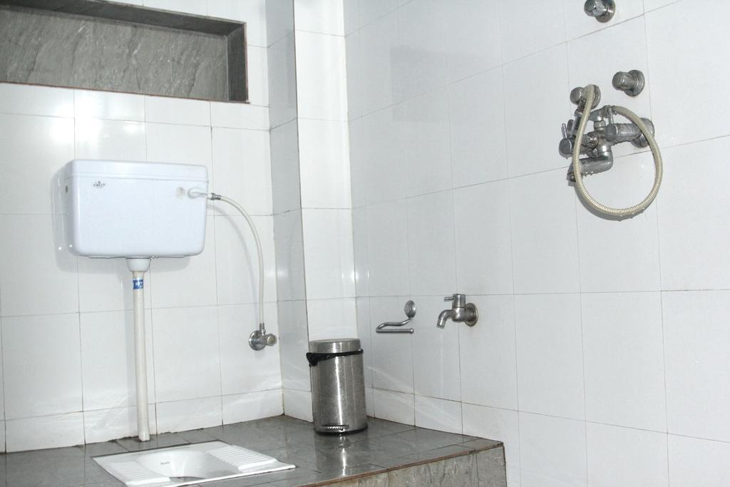 Lotus Paying Guesthouse Варанаси Номер фото